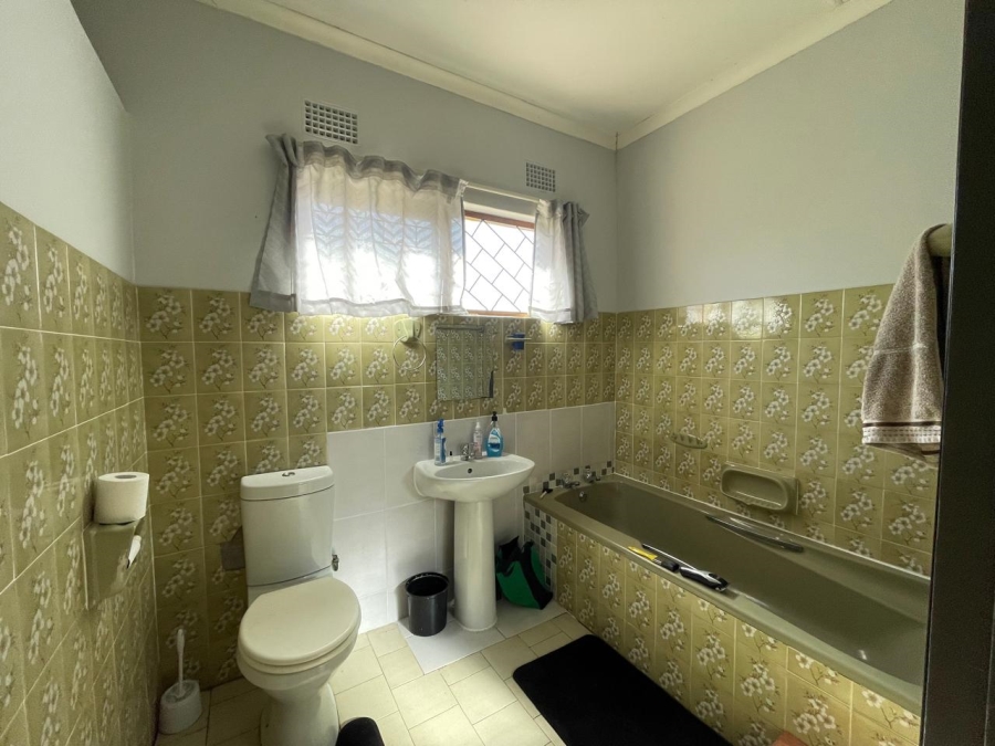 3 Bedroom Property for Sale in Cambridge West Eastern Cape